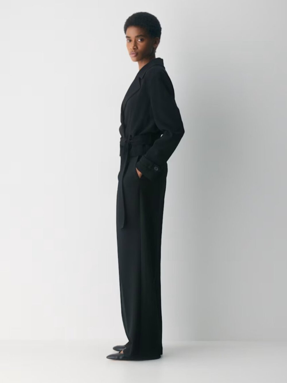 NWT Aritzia  POSTAGE Trench Coat -Sway Crepe Black - Picture 4 of 11